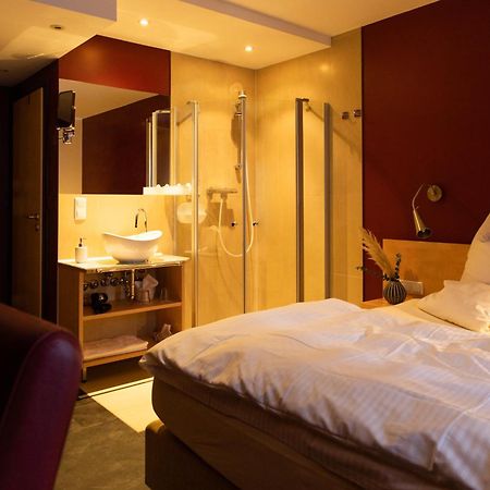 Mein Schlosshotel Heusenstamm Eksteriør bilde