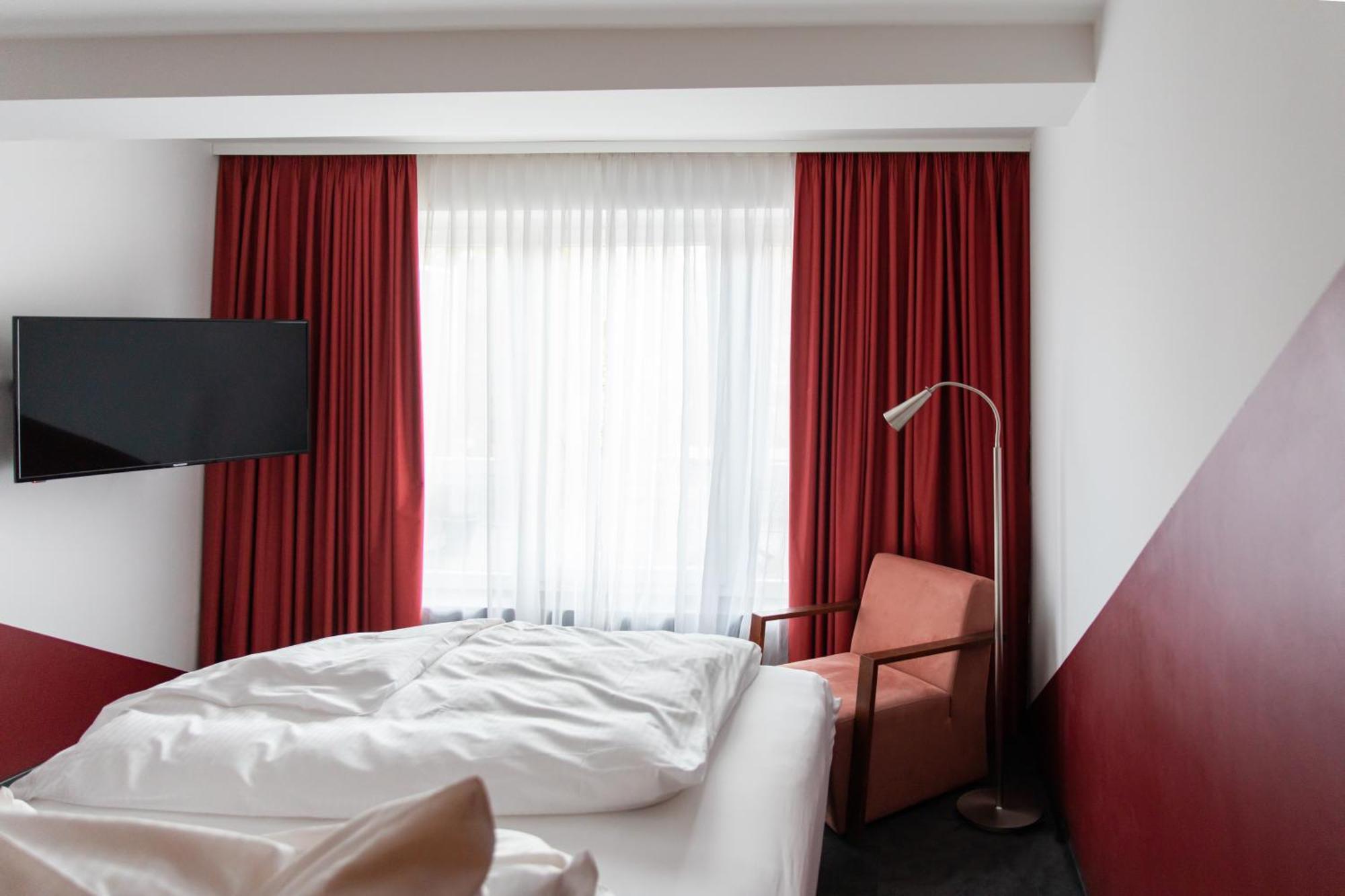 Mein Schlosshotel Heusenstamm Eksteriør bilde