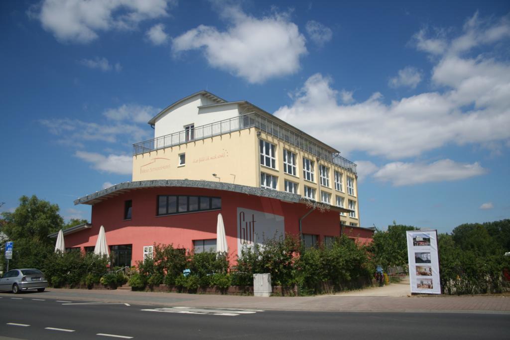 Mein Schlosshotel Heusenstamm Eksteriør bilde